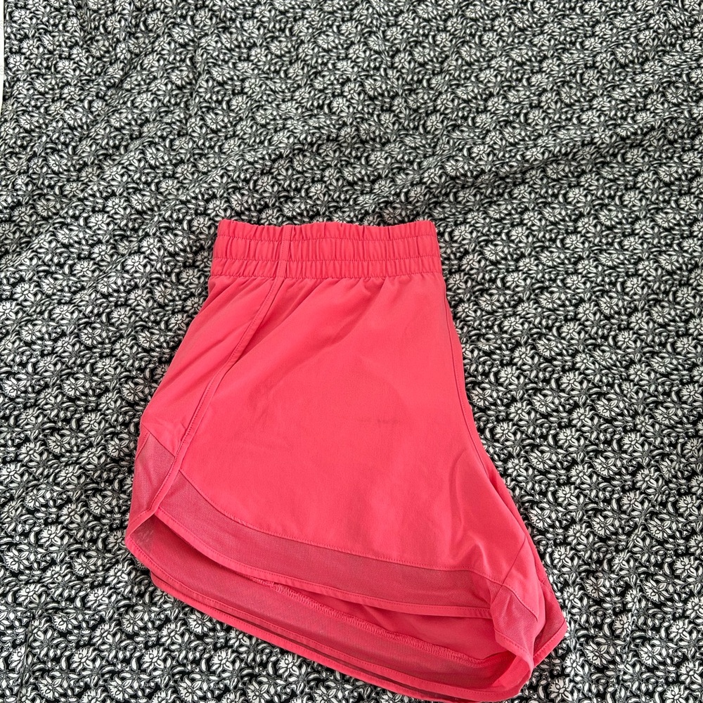 Athleta Mesh Race Run 4”  Pink Shorts